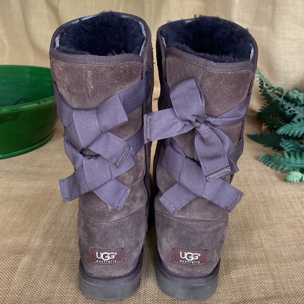 UGG Everleigh Chocolate Brown Boots Women’s Size 8